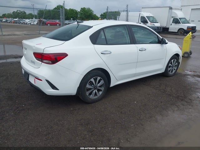 2023 Kia Rio S მანქანა იყიდება აუქციონზე, vin: 3KPA24AD5PE554921, აუქციონის ნომერი: 44780435