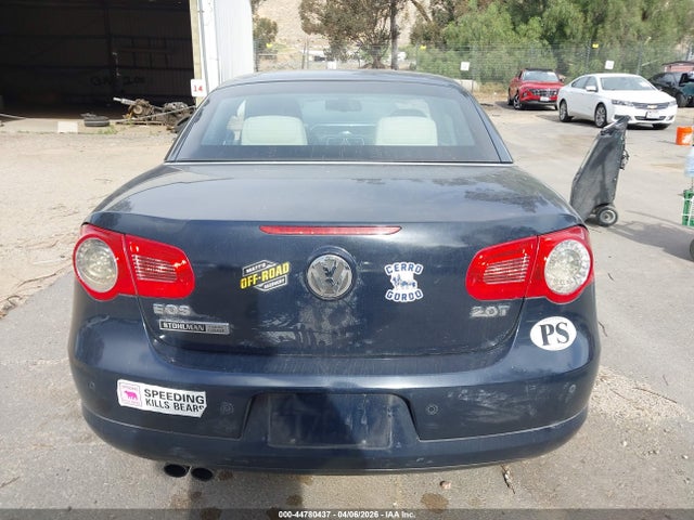 2010 Volkswagen Eos Lux მანქანა იყიდება აუქციონზე, vin: WVWFA7AH8AV025835, აუქციონის ნომერი: 44780437
