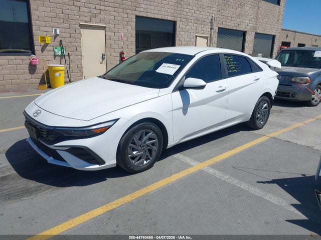 Hyundai ELANTRA SEL 2024 KMHLM4DG9RU776404 Image 2