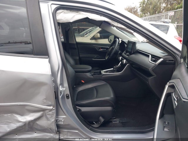 Toyota Rav4 Xle Premium 2019 JTMC1RFV5KD027224 Image 5