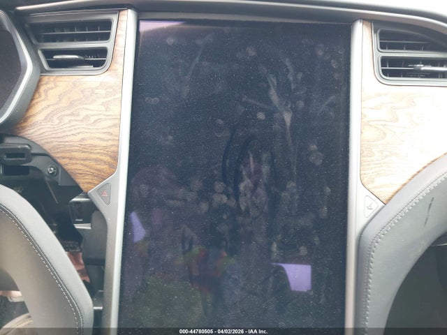 Продаж на аукціоні авто 2018 Tesla Model S 100d/75d/p100d, vin: 5YJSA1E28JF297527, номер лоту: 44780505