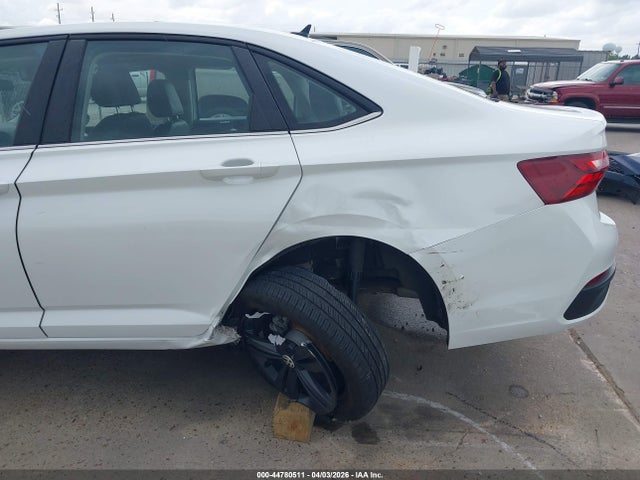 44780511 :رقم المزاد ، 3VW7M7BU8RM055492 vin ، 2024 Volkswagen Jetta 1.5t Se مزاد بيع