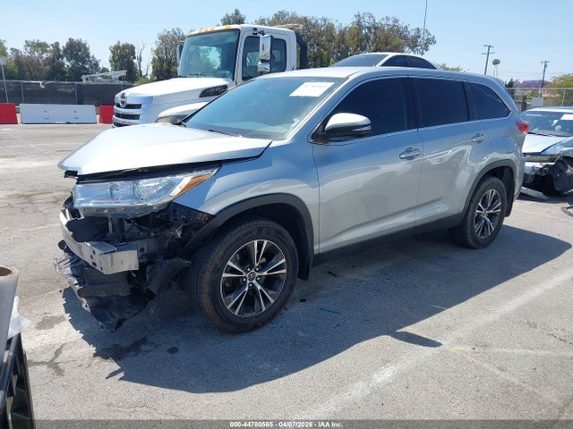 Toyota Highlander Le 2019 5TDZZRFH0KS289346 Image 2