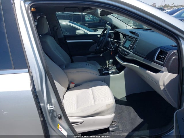 Toyota Highlander Le 2019 5TDZZRFH0KS289346 Image 5