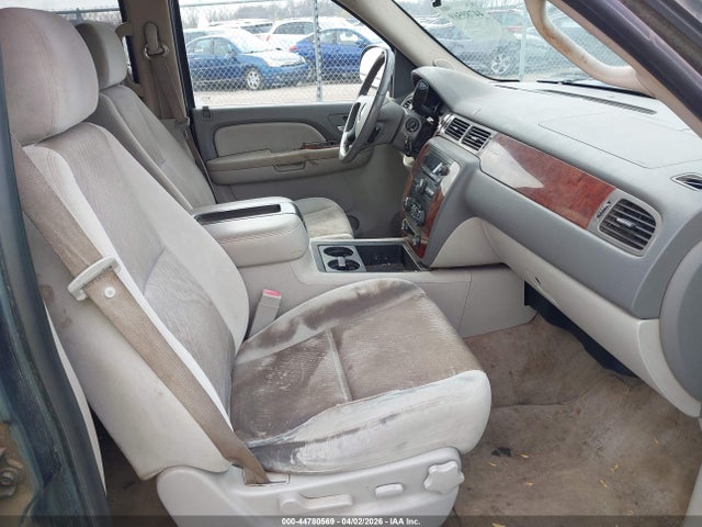Продаж на аукціоні авто 2009 Chevrolet Suburban 1500 Lt1, vin: 1GNFK26309R232566, номер лоту: 44780569