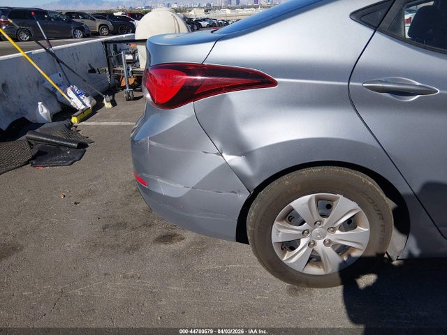 Hyundai ELANTRA SE 2016 5NPDH4AE1GH762214 Image 6