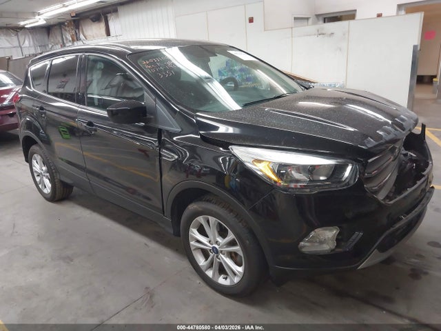 1FMCU9GD9KUA53351 Ford ESCAPE SE