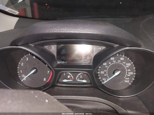 1FMCU9GD9KUA53351 Ford ESCAPE SE