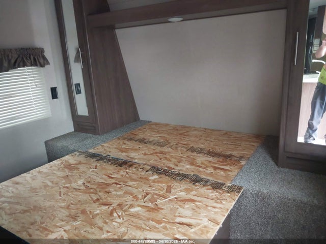 Keystone Hideout 2019 4YDT27226K7246413 Image 10