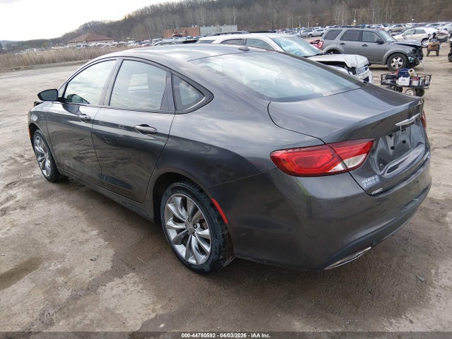2015 Chrysler 200 S მანქანა იყიდება აუქციონზე, vin: 1C3CCCDG8FN644200, აუქციონის ნომერი: 44780592