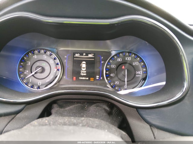 2015 Chrysler 200 S მანქანა იყიდება აუქციონზე, vin: 1C3CCCDG8FN644200, აუქციონის ნომერი: 44780592