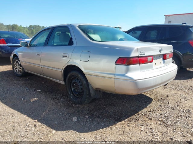 1999 TOYOTA CAMRY 4T1BG22K8XU416455 Photo 2
