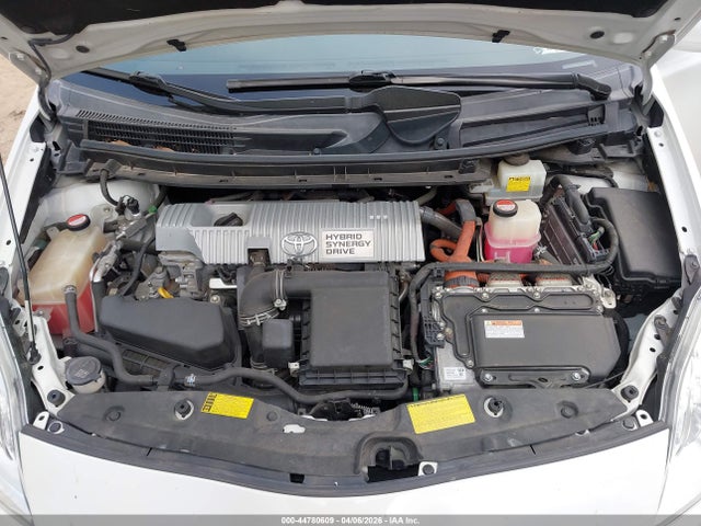 Toyota Prius Three 2014 JTDKN3DU0E0377721 Image 10