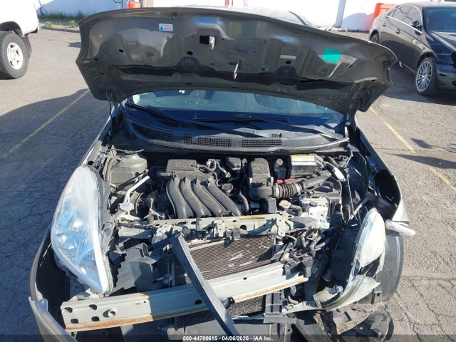 3N1CN7AP5EL864011 Nissan Versa 1.6 Sv