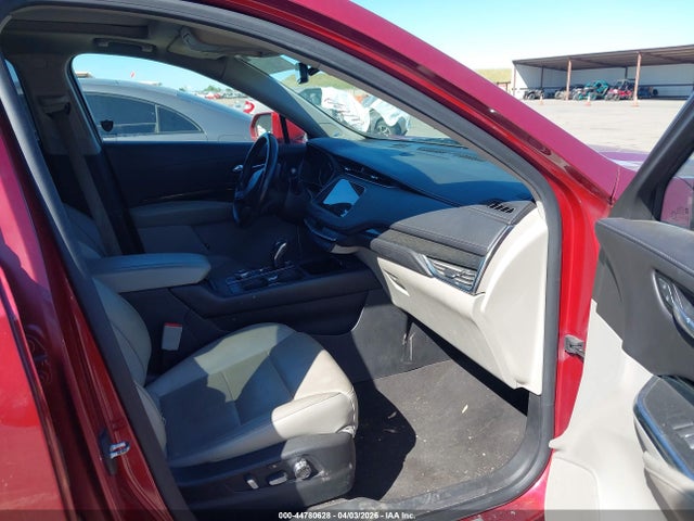 2019 CADILLAC XT4 1GYFZCR44KF100622 Photo 4