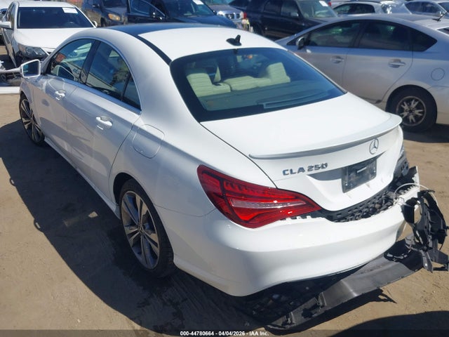 44780664 :رقم المزاد ، WDDSJ4EB9KN722053 vin ، 2019 Mercedes-benz Cla 250 مزاد بيع