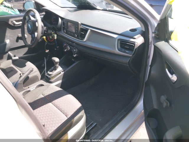 2018 KIA RIO 3KPA24AB1JE069181 Photo 4
