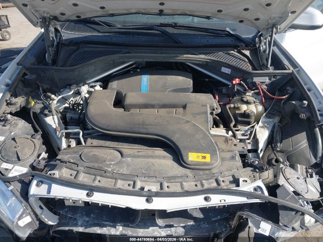 2016 BMW X5 EDRIVE 5UXKT0C54G0S79081 Photo 9