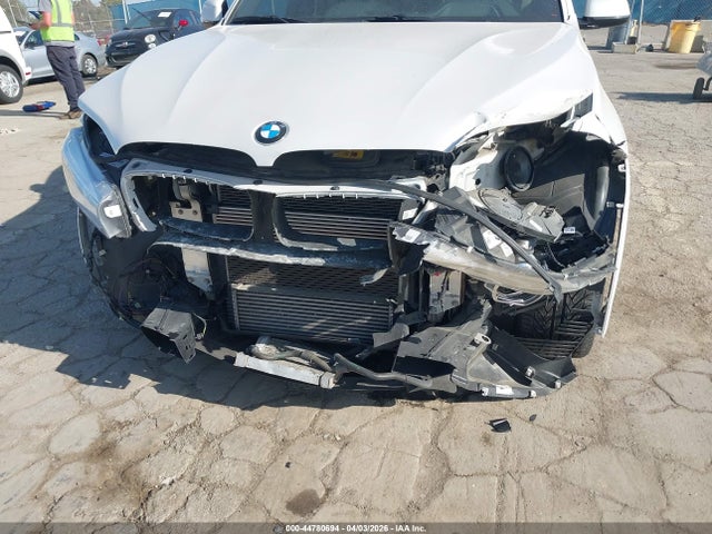 2016 BMW X5 EDRIVE 5UXKT0C54G0S79081 Photo 5