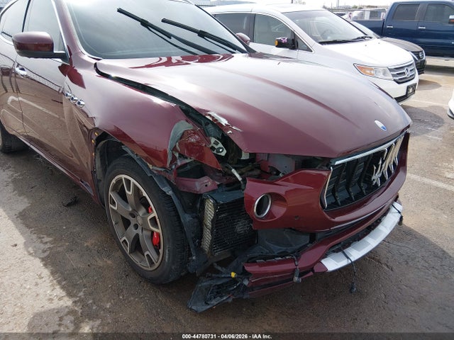 2017 Maserati Levante S მანქანა იყიდება აუქციონზე, vin: ZN661YUS5HX230572, აუქციონის ნომერი: 44780731