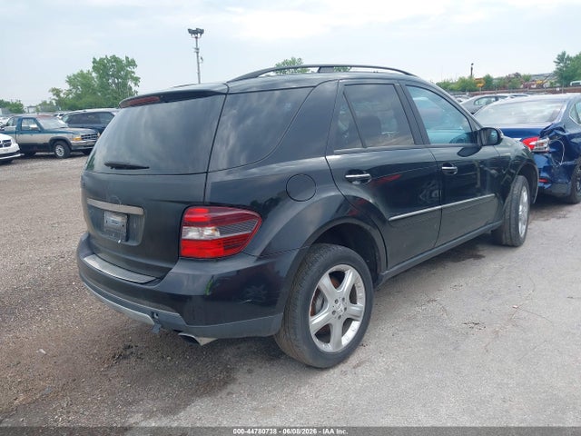 Продажа на аукционе авто 2006 Mercedes-benz Ml 350 4matic, vin: 4JGBB86E86A030463, номер лота: 44780738
