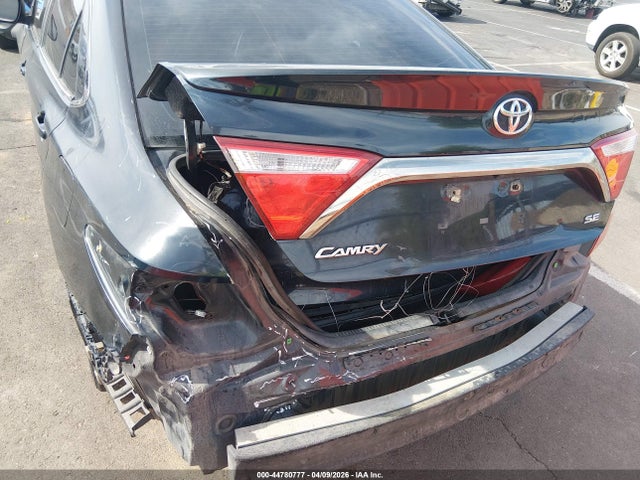 Aukcja sprzedaży 2015 Toyota Camry Se, vin: 4T1BF1FK4FU037281, numer aukcji: 44780777