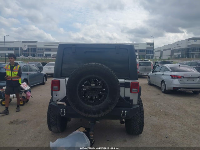 44780804 :رقم المزاد ، 1J4BA3H17BL625284 vin ، 2011 Jeep Wrangler Unlimited Sport مزاد بيع