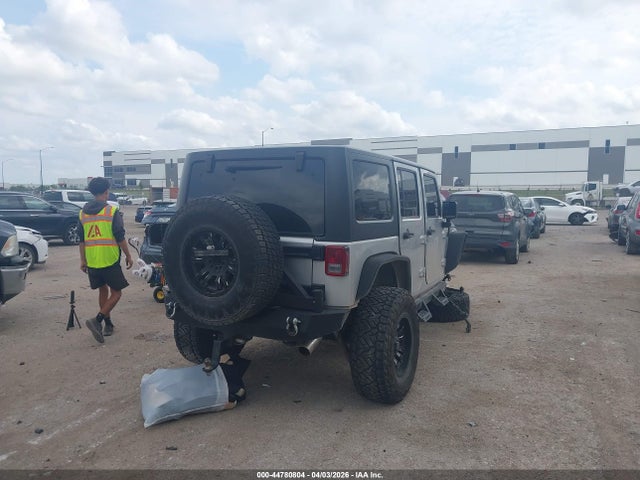 44780804 :رقم المزاد ، 1J4BA3H17BL625284 vin ، 2011 Jeep Wrangler Unlimited Sport مزاد بيع