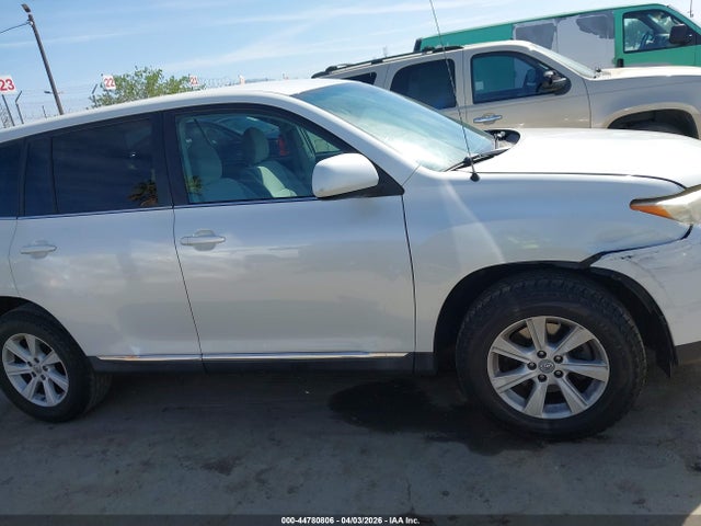 Продаж на аукціоні авто 2012 Toyota Highlander Base V6, vin: 5TDZK3EH6CS068256, номер лоту: 44780806