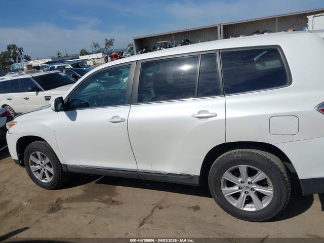 Продаж на аукціоні авто 2012 Toyota Highlander Base V6, vin: 5TDZK3EH6CS068256, номер лоту: 44780806