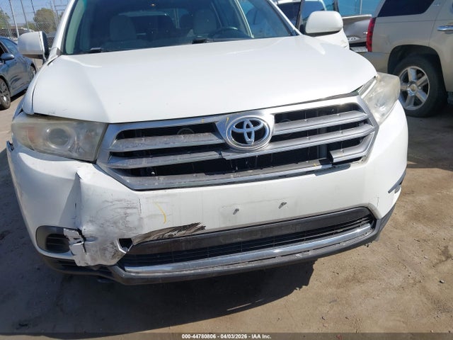 Продаж на аукціоні авто 2012 Toyota Highlander Base V6, vin: 5TDZK3EH6CS068256, номер лоту: 44780806