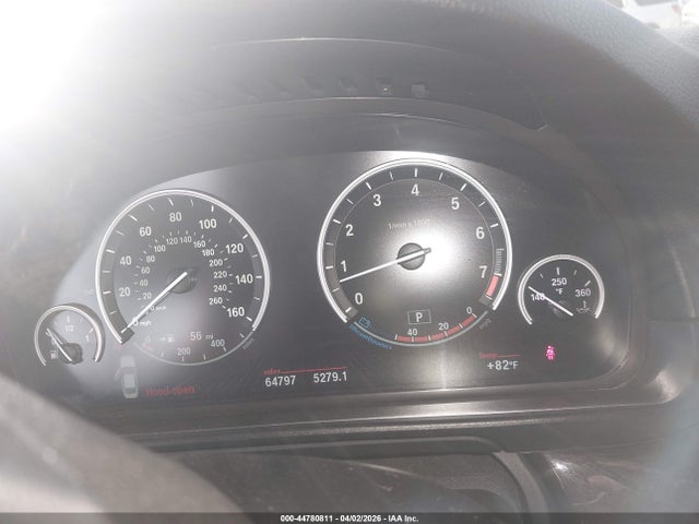 2015 Bmw 535i მანქანა იყიდება აუქციონზე, vin: WBA5B1C55FG126252, აუქციონის ნომერი: 44780811