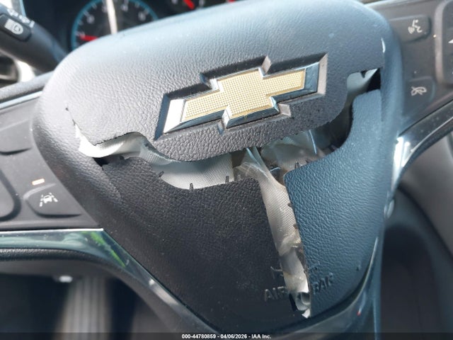 3GNAXHEV8MS103417 Chevrolet Equinox Fwd Ls