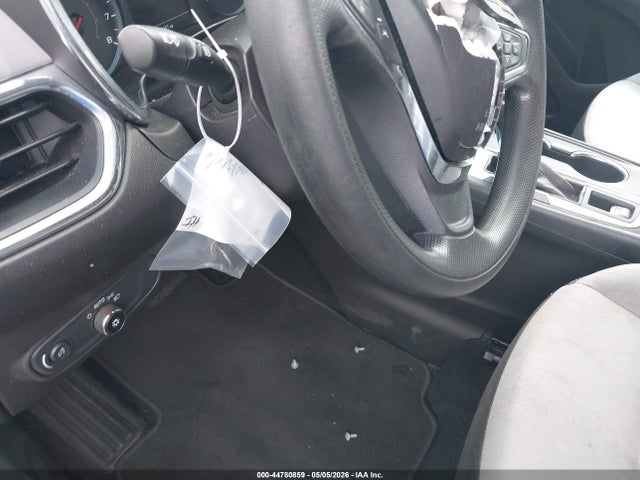 3GNAXHEV8MS103417 Chevrolet Equinox Fwd Ls