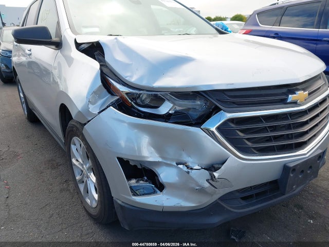 3GNAXHEV8MS103417 Chevrolet Equinox Fwd Ls