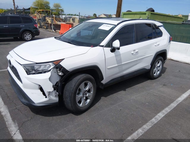 Toyota Rav4 Xle 2019 2T3W1RFV4KC021271 Image 2