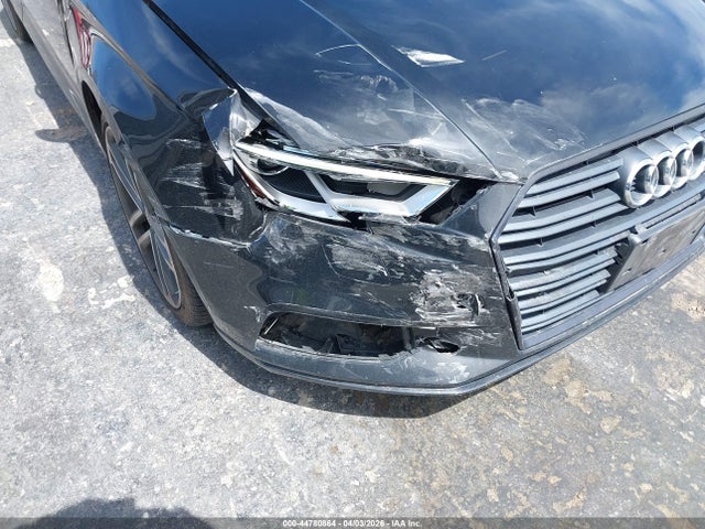 2019 AUDI A3 WAUAUGFF5KA095789 Photo 5