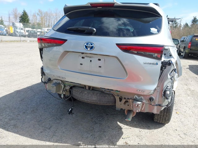 5TDKBRCHXPS134689 Toyota Highlander Hybrid Xle