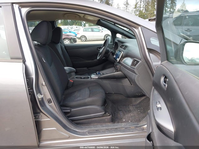 2022 NISSAN LEAF 1N4AZ1BV3NC555142 Photo 4