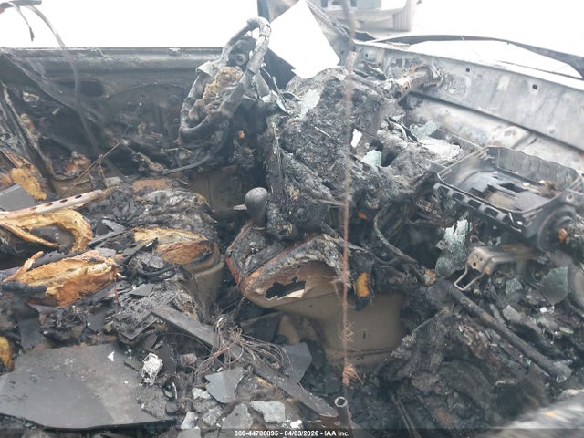 44780895 :رقم المزاد ، 2T2GA31U45C032571 vin ، 2005 Lexus Rx 330 مزاد بيع