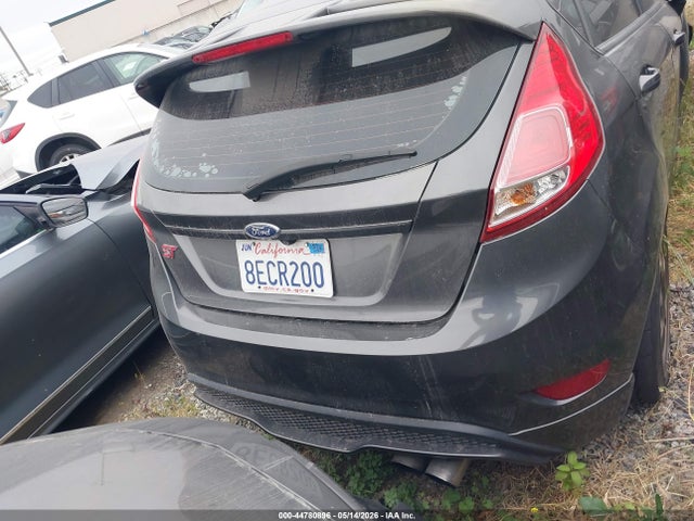 Ford FIESTA ST 2018 3FADP4GX7JM121846 Image 16