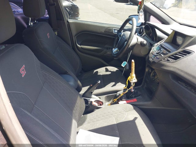 Ford FIESTA ST 2018 3FADP4GX7JM121846 Image 5