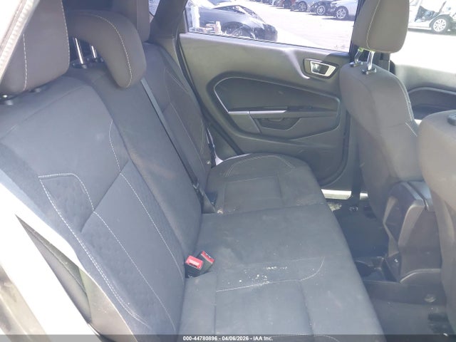 Ford FIESTA ST 2018 3FADP4GX7JM121846 Image 8