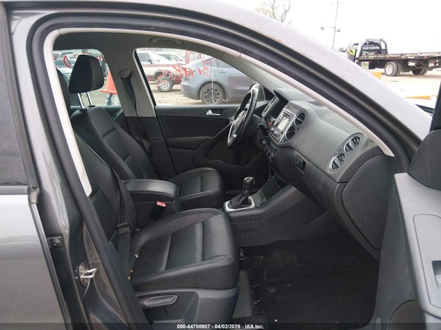 2014 VOLKSWAGEN TIGUAN WVGAV3AX6EW617017 Photo 4