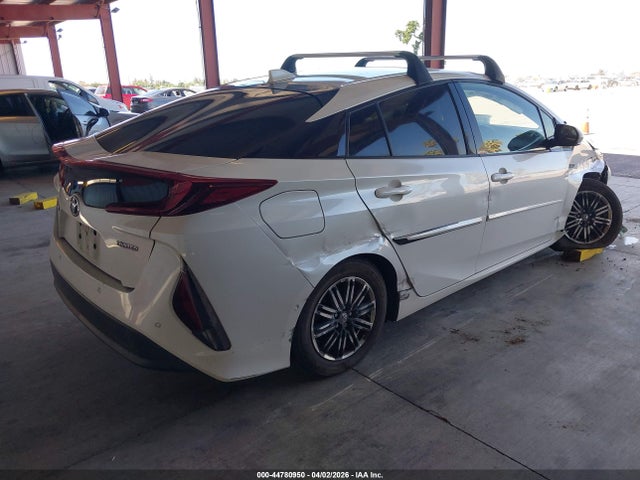 Toyota Prius Prime Limited 2020 JTDKARFP5L3137890 Image 4