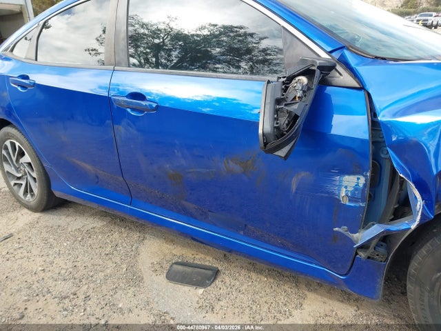 Honda CIVIC EX 2017 2HGFC2F74HH564759 Image 18