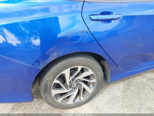 Honda CIVIC EX 2017 2HGFC2F74HH564759 Image 19