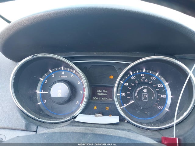 2014 Hyundai Sonata Gls მანქანა იყიდება აუქციონზე, vin: 5NPEB4AC2EH828724, აუქციონის ნომერი: 44780985