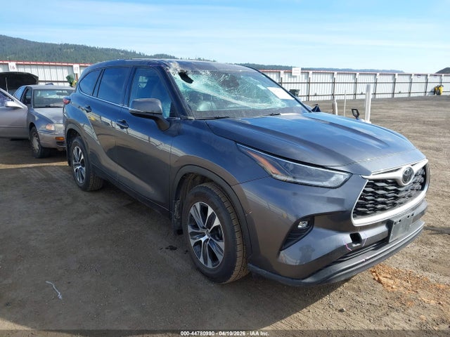 2021 TOYOTA HIGHLANDER 5TDGZRBH7MS139086