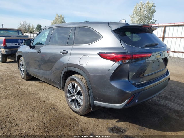 2021 TOYOTA HIGHLANDER 5TDGZRBH7MS139086 Photo 2